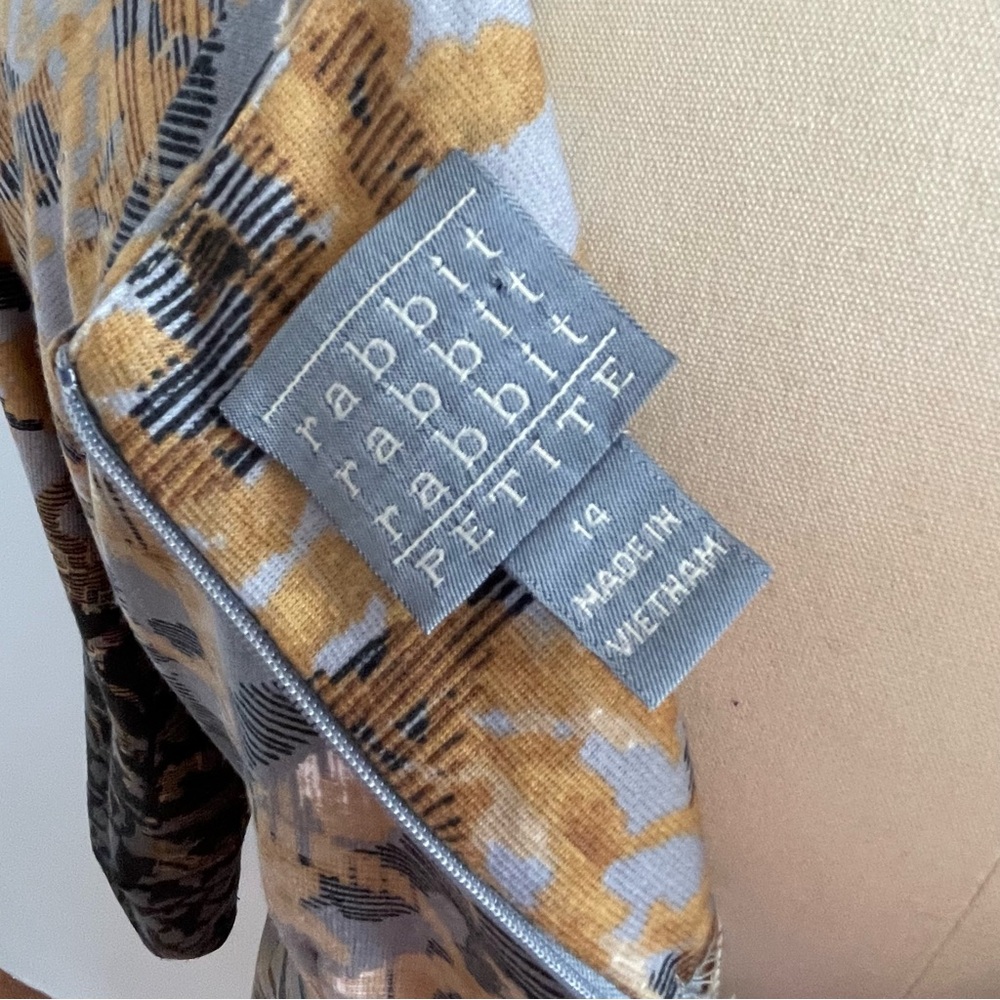 Rabbit Rabbit Rabbit Long Sleeve Dress - Gray and Gold - Picture 8 of 8